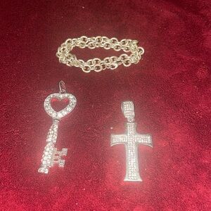Charm necklace with heart/cross